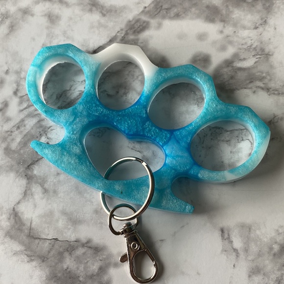 Knuckles keychain - Picture 1 of 5